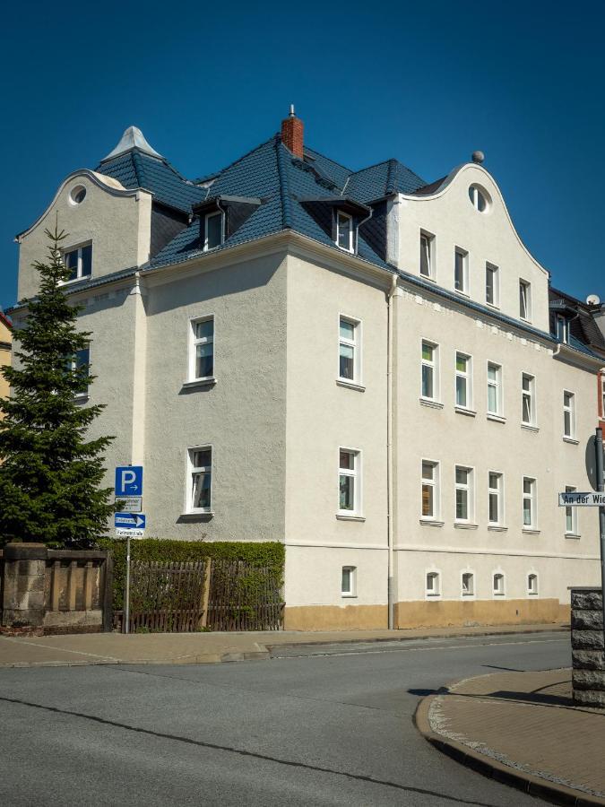 Ferienwohnung und Apartment Löbau, Stadt- und messenah Exterior foto